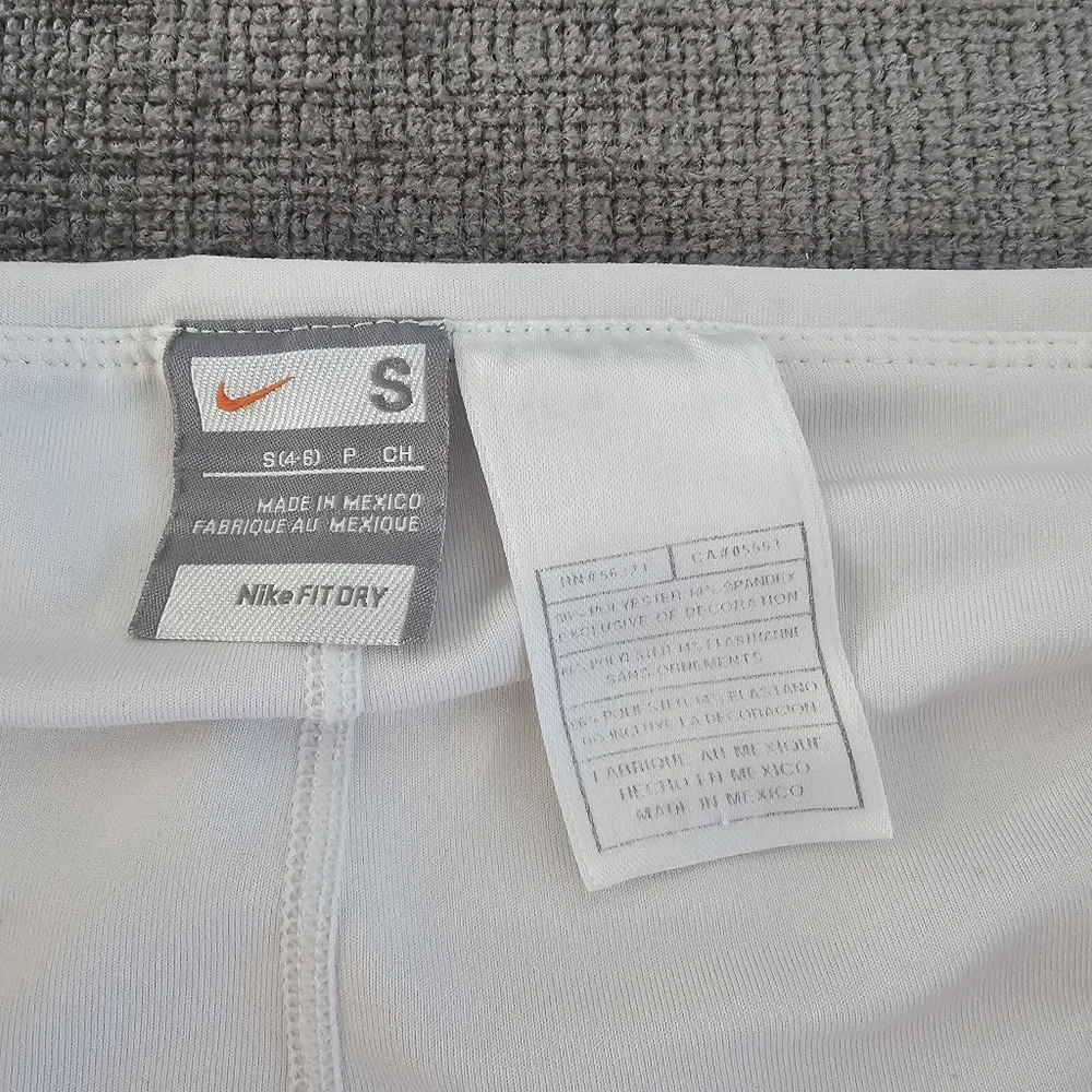 Nike Women's White Mini Skort - Picture 5 of 5